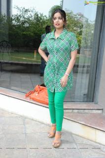 Swati feet photo 12