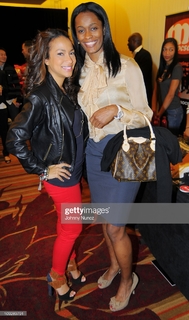 Swin Cash feet photo 1