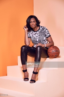 Swin Cash feet photo 19