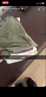 Sydnee Goodman feet photo thumbnail