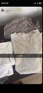 Sydnee Goodman feet photo thumbnail