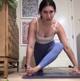 Sydnee Goodman feet photo thumbnail