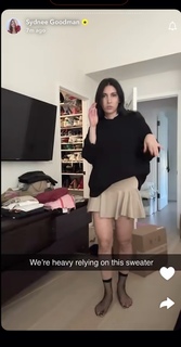 Sydnee Goodman feet photo thumbnail