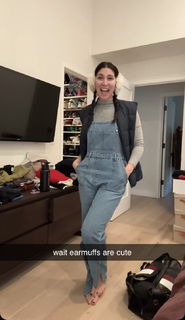 Sydnee Goodman feet photo thumbnail