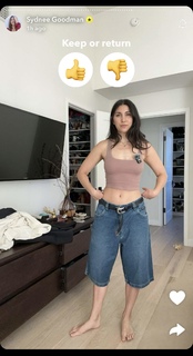 Sydnee Goodman feet photo thumbnail