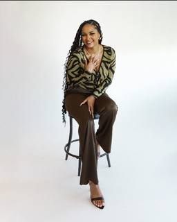 Sydney Carter feet photo 4