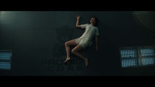 Sydney Chandler feet photo thumbnail