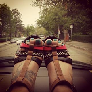 Sydney Leroux feet photo 11