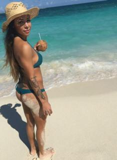 Sydney Leroux feet photo 15