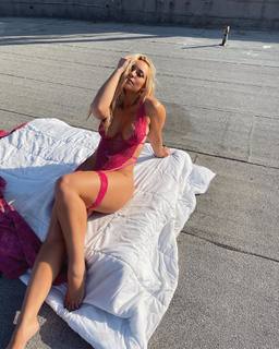 Sydney Maler feet photo 19