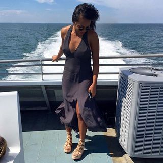 Sydney Park feet photo thumbnail