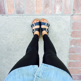 Sydney Park feet photo thumbnail