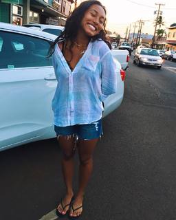 Sydney Park feet photo thumbnail