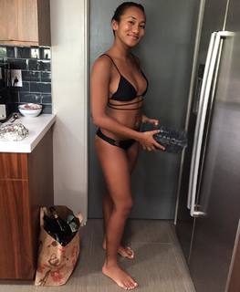 Sydney Park feet photo thumbnail