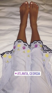 Sydney Park feet photo thumbnail