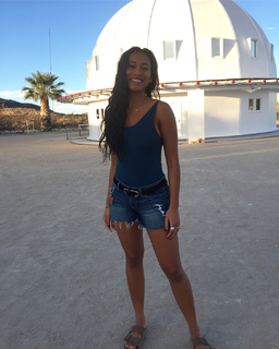 Sydney Park feet photo thumbnail