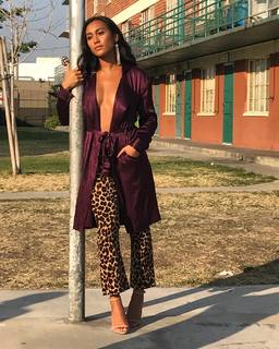 Sydney Park feet photo thumbnail