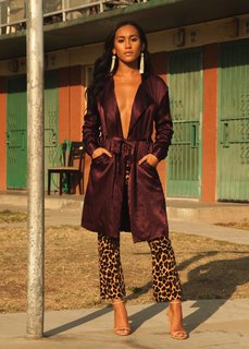 Sydney Park feet photo thumbnail