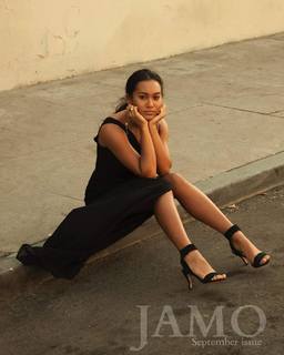 Sydney Park feet photo thumbnail