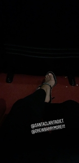 Sydney Park feet photo thumbnail