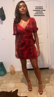 Sydney Park feet photo thumbnail