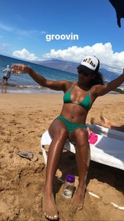 Sydney Park feet photo thumbnail