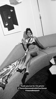 Sydney Park feet photo thumbnail