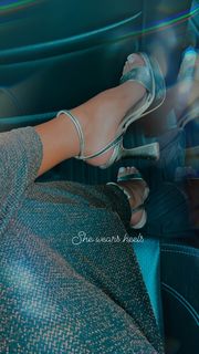 Sydney Park feet photo thumbnail