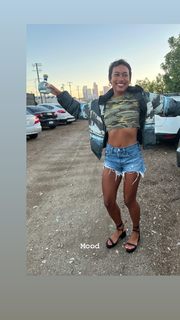 Sydney Park feet photo thumbnail