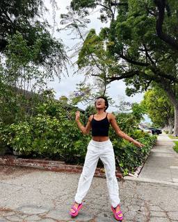 Sydney Park feet photo thumbnail