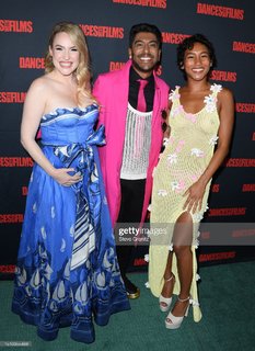 Sydney Park feet photo thumbnail