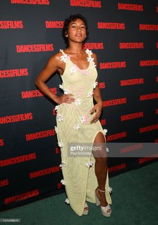 Sydney Park feet photo thumbnail