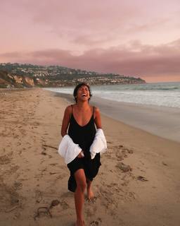 Sydney Park feet photo thumbnail