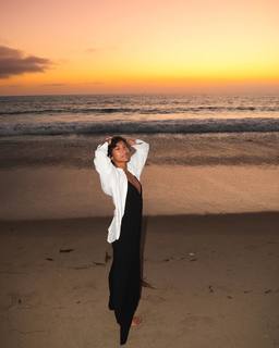 Sydney Park feet photo thumbnail