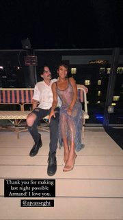 Sydney Park feet photo thumbnail