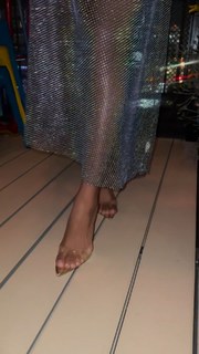 Sydney Park feet photo thumbnail