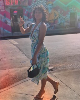 Sydney Park feet photo thumbnail