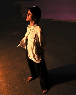 Sydney Park feet photo thumbnail