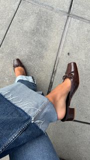 Sydney Park feet photo thumbnail