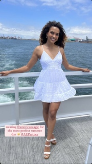 Sydney Parker feet photo thumbnail