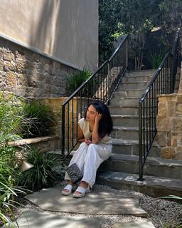 Sydney Parker feet photo thumbnail
