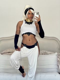 Sydney Parker feet photo thumbnail
