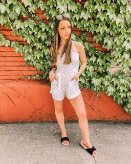 Sydney Serena feet photo 17