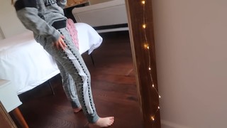 Sydney Serena feet photo 11