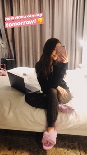 Sydney Serena feet photo 15