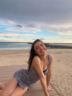 Sydney Serena feet photo 16