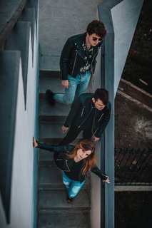 Sydney Sierota feet photo thumbnail