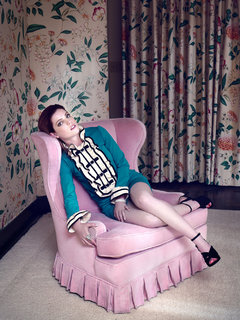 Sydney Sierota feet photo thumbnail