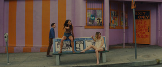 Sydney Sweeney feet photo thumbnail