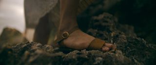 Sydney Sweeney feet photo thumbnail